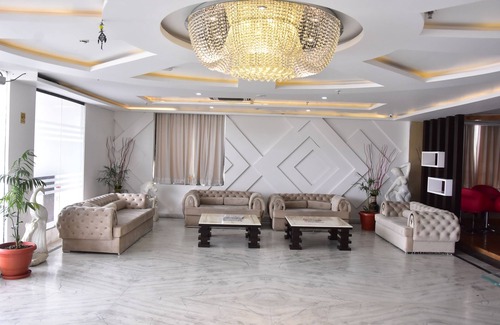 Gomti Nagar Hotel | Ishanika Hotel