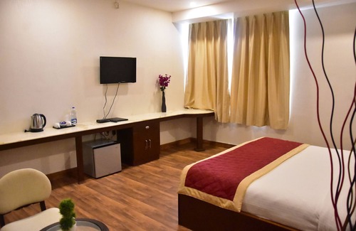Gomti Nagar Hotel | Ishanika Hotel