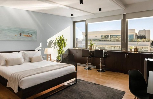 Athens City Centre Villa | ISholidays Adults Only Acropolis Suites Troulanda