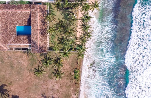 Talpe Villa | Ishq Talpe is an exclusive, luxurious, beach escape in Galle
