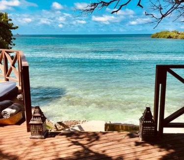 Rosario Islands Cabin | Isla Única- Islas del Rosario