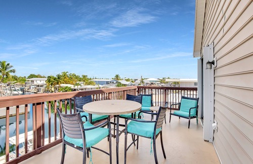Cross Key Waterways House | Isla Bruno, waterfront home
