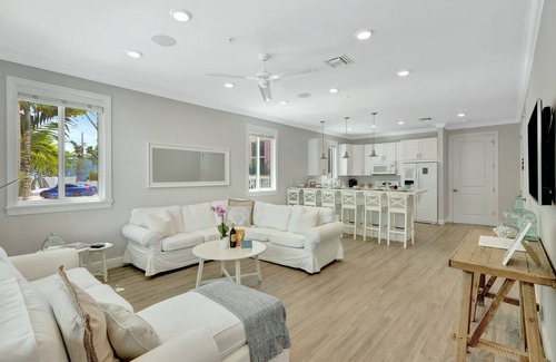 Islamorada Villa | Isla Mirabelle: Boutique Resort, FREE Boat Dockage Sep-Oct Only!