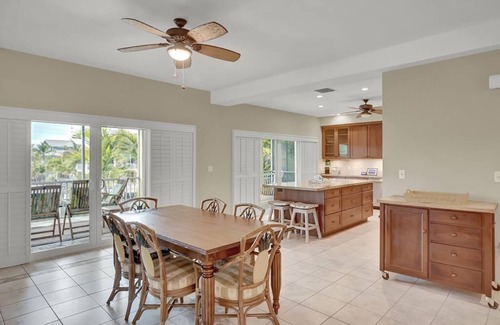 Venetian Shores House | Islamorada's Premier Waterfront Neighborhood- Venetian Shores!