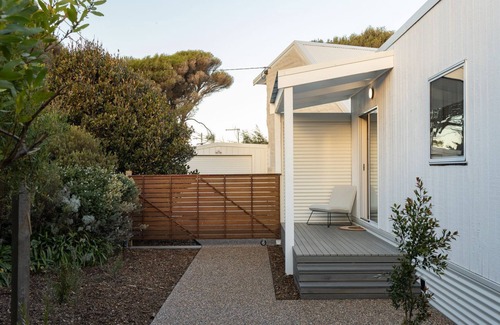 Surf Beach House | Island Beach Retreat1