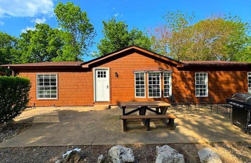 Put-in-Bay House | Island Club #4