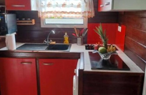 Cayenne House | Island colors