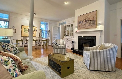 Portland House | Island Escape on Maine’s Casco Bay