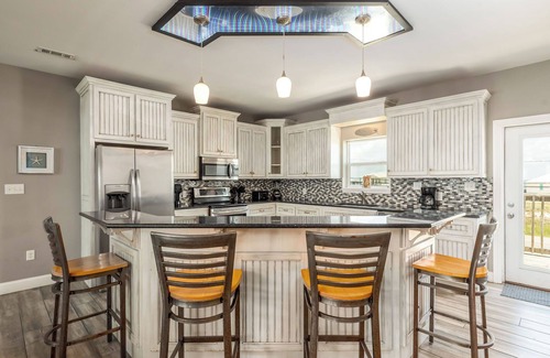 Dauphin Island House | Island Fever - Gulf Beach, POOL, 6 Bedrm/5 Bath, Handicap ramp, Sleep 20