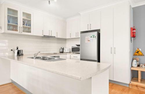 Sunderland Bay House | Island Gem