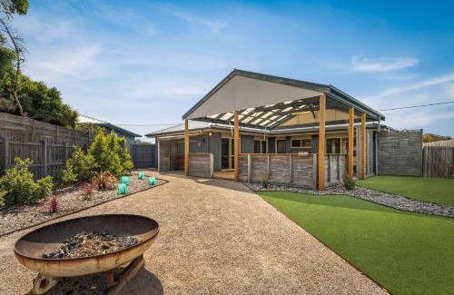 Sunderland Bay House | Island Gem