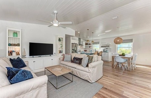 Anna Maria House | Island in the Sun, luxury beach house,private pool