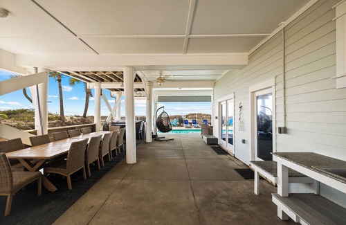East End House | Island Life: 8BR East End House- Priv. Pool and Hot Tub, Sleeps 26, Beachfront!