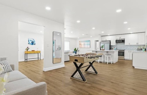 Tierra Verde House | Island life, Heated pool, Top Beaches, Fort De Soto, Downtown dining & shops!