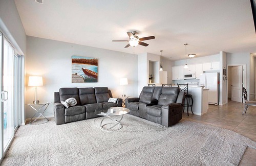 Rocky Mount Condo | Island Life! Pool, Grilling Patio & Amazing Views!