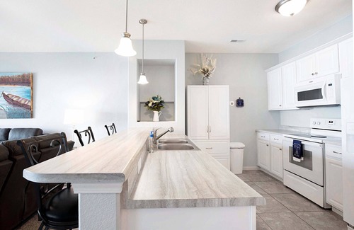 Rocky Mount Condo | Island Life! Pool, Grilling Patio & Amazing Views!