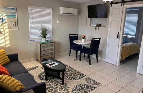 Matlacha House | Island life! Waterfront 1br/1bth w/ dock and kayaks - pet friendly