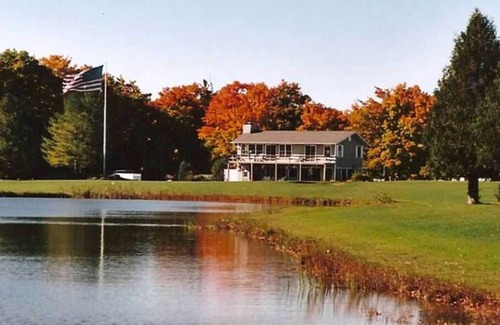 Washington Island Resort | Island Motel Room w/2 Queen Beds