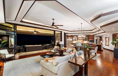 Kahaluu-Keauhou House | Island Oasis: Stunning Ocean View Retreat! Heated Pool, Spa, AC & Putting Green