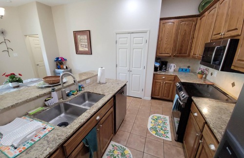 Corpus Christi Condo | Island Palm Waterfront 3/2 Boat Dock & Hot Tub