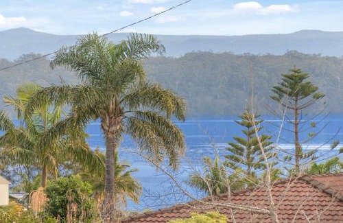St. Georges Basin House | Island Point Hideaway