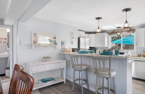 Newbury House | Island SunRise: Charming Plum Island Getaway - Beaches, Festivals and Downtown Fun!