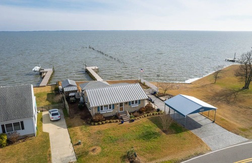 Coinjock House | Island Time 2 Bedroom in Coinjock K9407
