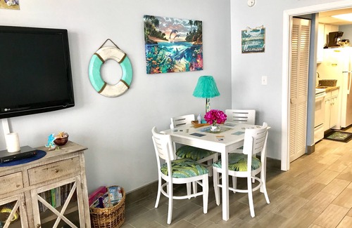 Myrtle Beach Condo | 💎ISLAND TIME Dolphin Shack; Gorgeous Direct Oceanfront Balcony King Luxury Bed