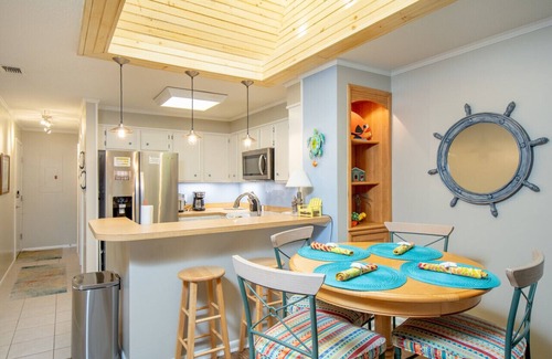 Atlantic Beach Condo | Island Time Oceanfront Condo on Atlantic Beach