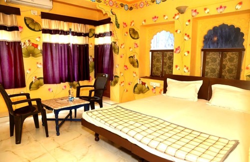 Udaipur Hotel | Island Tower Guest House