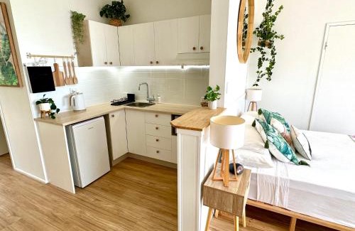 Airlie Beach Apartment | Island Views
