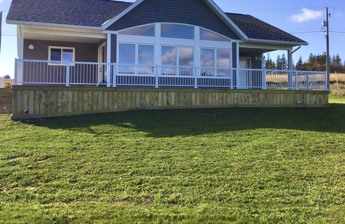 Anne's Land House | Island Will - Waterfront cottage - Cavendish