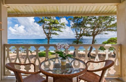 Wailua Hotel | Islander on the Beach 354