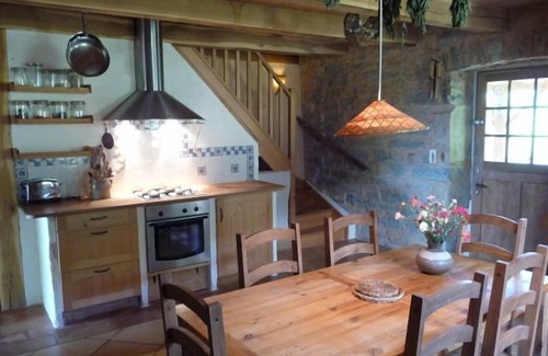 Saint-Antonin Noble Val House | isolated house, heated pool, the quiet of a timber property and meadows