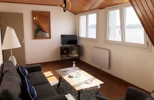 Crach Apartment | ISTRÉA - Vue Mer - Anse Kervilor - Terrasse - D56