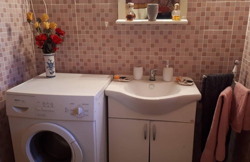 Lidarno House | Home sweet home with panoramic garden