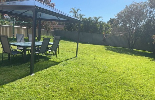 Forster House | It is a 2-minute walk to Stockland Shopping and 3-4 km drive to Forster beaches