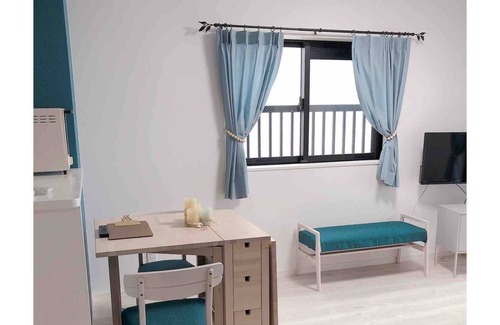 Kin Apartment | It is a 2LDK hotel near the sea where the rising s / Kunigami-gun Okinawa