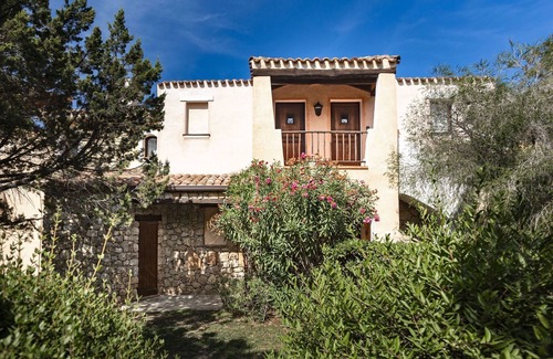 Liscia di Vacca Apartment | Holiday residence Il Giardino degli Oleandri in Porto Cervo