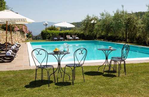 Lucolena Apartment | Villa il Castellaccio #1 Chianti, Tuscany apartment with swimming pools