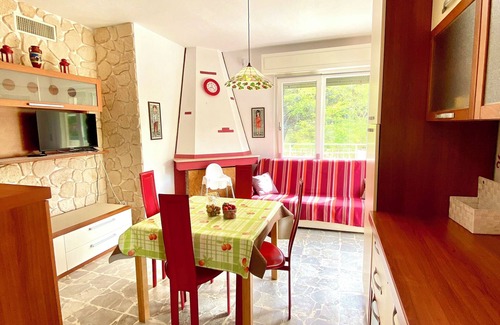 Marina di Castagneto Carducci House | Fantastic Villa with private pools 90 meters from the beach