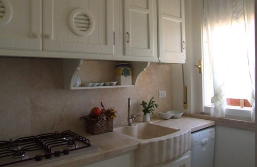 Marina di Castagneto Carducci Apartment | Le Finestre - One Bedroom Apartment, Sleeps 5