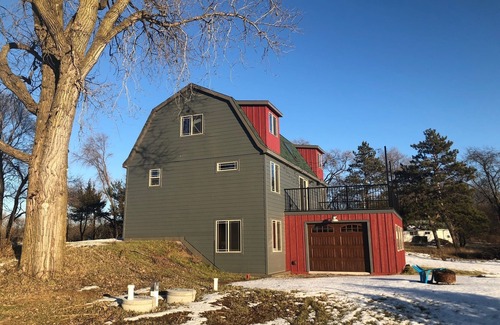 Wisconsin Dells House | IT'S A BARN GOOD TIME ~ Oustanding Vacation Rental!