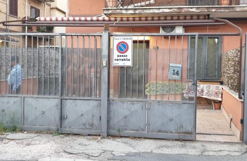 Santa Lucia Apartment | ITALBANGLA