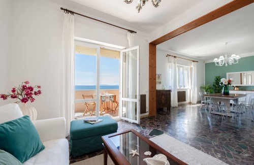 Follonica Apartment | ITALIA - STELLAMARINA
