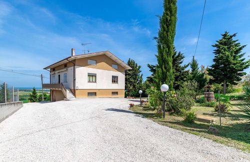 San Costanzo House | Italian Experience- Casa ColleMarino