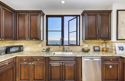 Sand Section House | Italian Villa with panoramic ocean views from Catalina Island to Malibu!