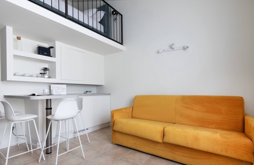Magenta Apartment | Italianway - The B Village Standard - Apt 58