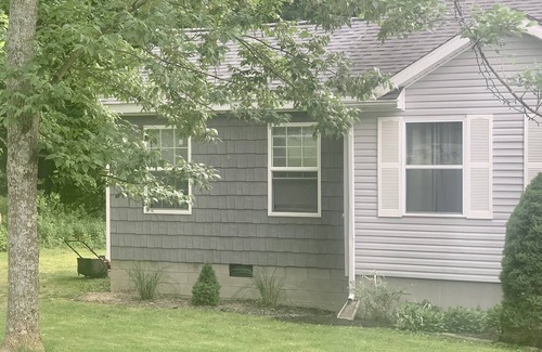 Etna House | Ithaca, Ellis Hollow Retreat with heated Pool & Hot Tub