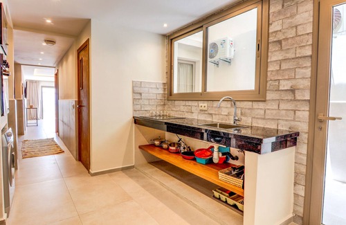Anza Apartment | Itry - Ocean by Coralia